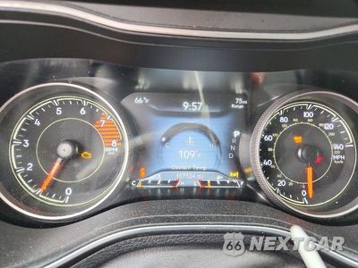 Zdjęcie 9 z 14 samochodu: 2021 JEEP CHEROKEE LIMITED VIN:1C4PJMDX9MD148138 - miniatura