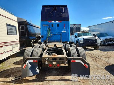 Zdjęcie 6 z 13 samochodu: 2015 FREIGHTLINER CASCADIA SEMI TRUCK VIN:3AKJGLD58FSGD9995 - miniatura