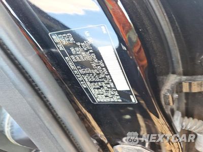 Zdjęcie 13 z 13 samochodu: 2019 VOLVO XC60 T6 R-DESIGN VIN:LYVA22RM0KB220566 - miniatura