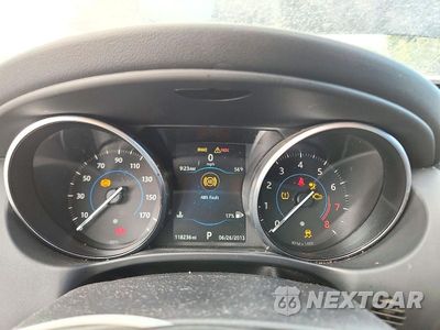 Zdjęcie 9 z 12 samochodu: 2017 JAGUAR XE PREMIUM VIN:SAJAD4BG6HA962613 - miniatura