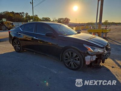 Czwarte zdjęcie samochodu z boku: 2019 NISSAN ALTIMA S VIN:1N4BL4BV6KC158270 - miniatura