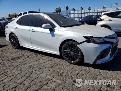 Czwarte zdjęcie samochodu z boku: 2021 TOYOTA CAMRY XSE VIN:4T1K61AK4MU571160 - miniatura