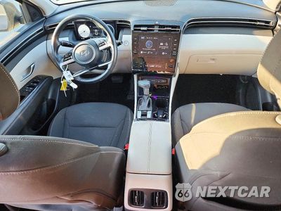 Zdjęcie 8 z 13 samochodu: 2022 HYUNDAI TUCSON SEL VIN:5NMJFCAE5NH083429 - miniatura