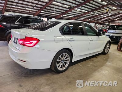 Trzecie zdjęcie samochodu z tyłu: 2018 BMW 320 XI VIN:WBA8A3C55JA487147 - miniatura