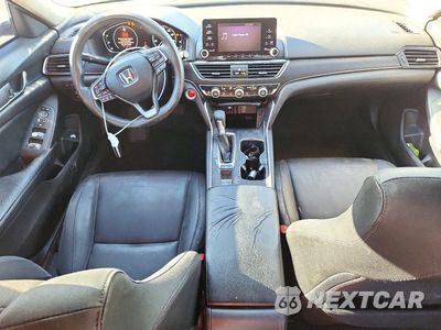 Zdjęcie 8 z 12 samochodu: 2018 HONDA ACCORD LX VIN:1HGCV1F17JA115941 - miniatura