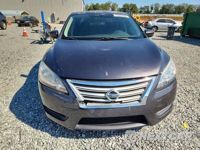 Piąte zdjęcie samochodu w środku: 2014 NISSAN SENTRA S VIN:3N1AB7AP3EY254448 - miniatura
