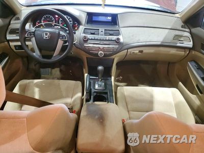Zdjęcie 8 z 12 samochodu: 2010 HONDA ACCORD LX VIN:1HGCP2F34AA147036 - miniatura