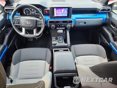 Zdjęcie 8 z 12 samochodu: 2025 TOYOTA TACOMA TRD OFF-ROAD VIN:3TMLB5JN4SM103999 - miniatura