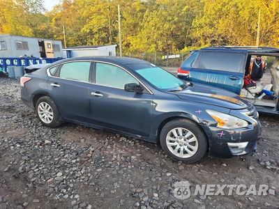 Czwarte zdjęcie samochodu z boku: 2015 NISSAN ALTIMA 2.5 S VIN:1N4AL3AP0FN886542 - miniatura
