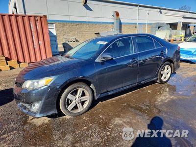 2014 TOYOTA CAMRY SE 4T1BF1FK5EU740788 - główne zdjęcie licytacji z USA - miniatura