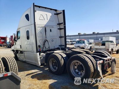 Drugie zdjęcie samochodu z przodu: 2022 FREIGHTLINER CASCADIA 126 SEMI TRUCK VIN:3AKJHHDR4NSMZ0322 - miniatura