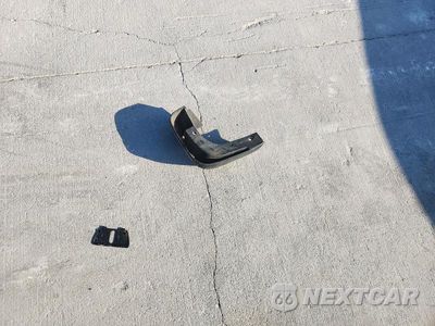 Zdjęcie 12 z 13 samochodu: 2006 HONDA CIVIC LX VIN:1HGFA16576L130219 - miniatura