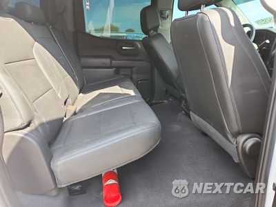 Zdjęcie 10 z 13 samochodu: 2022 CHEVROLET SILVERADO K1500 VIN:3GCPDAEK3NG540836 - miniatura
