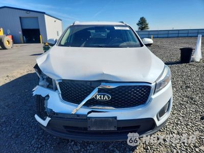 Piąte zdjęcie samochodu w środku: 2016 KIA SORENTO LX VIN:5XYPGDA39GG164734 - miniatura