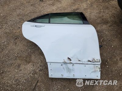 Zdjęcie 12 z 13 samochodu: 2018 CHEVROLET EQUINOX LS VIN:3GNAXHEV3JL173302 - miniatura