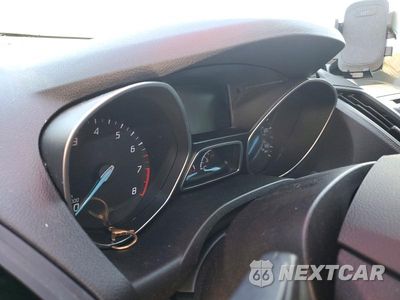 Zdjęcie 9 z 13 samochodu: 2015 FORD ESCAPE S VIN:1FMCU0F74FUB20158 - miniatura