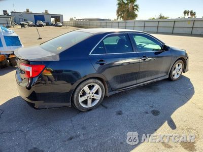 Trzecie zdjęcie samochodu z tyłu: 2013 TOYOTA CAMRY SE VIN:4T1BF1FK2DU251649 - miniatura