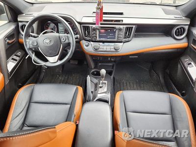 Zdjęcie 8 z 13 samochodu: 2016 TOYOTA RAV4 SE VIN:2T3JFREV1GW418035 - miniatura