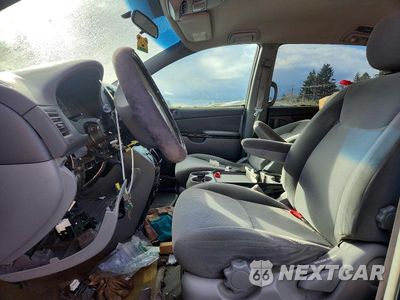 Zdjęcie 7 z 13 samochodu: 2004 TOYOTA SIENNA LE 8 PASSENGER VIN:5TDZA23C64S185647 - miniatura