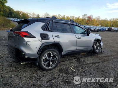 Trzecie zdjęcie samochodu z tyłu: 2024 TOYOTA RAV4 PRIME XSE VIN:JTMFB3FV1RD180085 - miniatura
