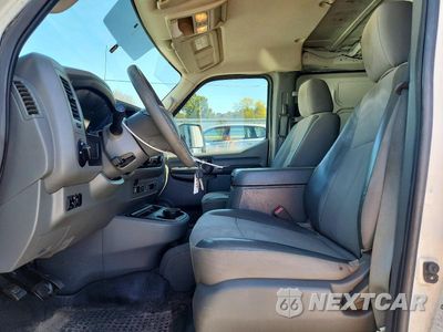 Zdjęcie 7 z 13 samochodu: 2016 NISSAN NV 2500 HD SV VIN:1N6AF0KY5GN816346 - miniatura