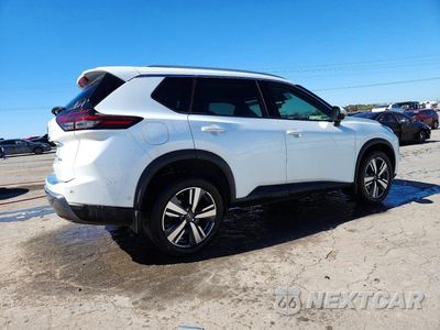 Trzecie zdjęcie samochodu z tyłu: 2025 NISSAN ROGUE SL VIN:5N1BT3CB7SC762589 - miniatura