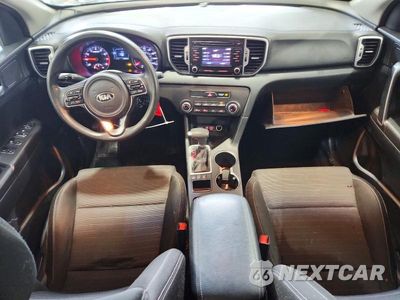 Zdjęcie 8 z 13 samochodu: 2018 KIA SPORTAGE LX VIN:KNDPMCAC3J7394650 - miniatura