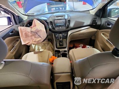 Zdjęcie 8 z 13 samochodu: 2016 FORD ESCAPE SE VIN:1FMCU9GX3GUC49724 - miniatura