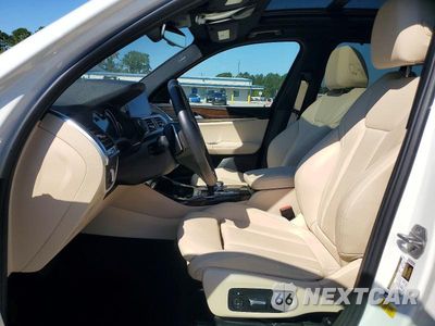Zdjęcie 7 z 13 samochodu: 2019 BMW X3 SDRIVE30I VIN:5UXTR7C56KLR51631 - miniatura
