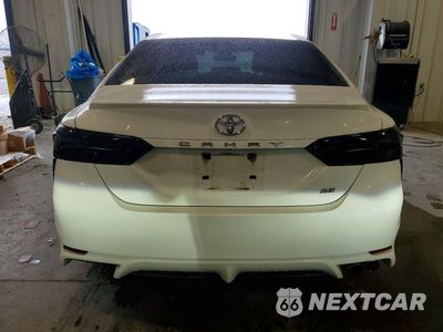 Zdjęcie 6 z 12 samochodu: 2018 TOYOTA CAMRY SE VIN:4T1B11HK5JU055051 - miniatura