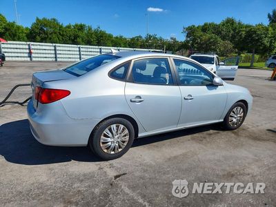 Trzecie zdjęcie samochodu z tyłu: 2010 HYUNDAI ELANTRA GLS VIN:KMHDU4AD6AU972304 - miniatura