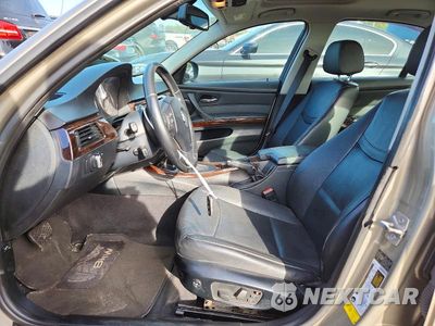 Zdjęcie 7 z 12 samochodu: 2011 BMW 328 XI VIN:WBAPK7C51BA971897 - miniatura