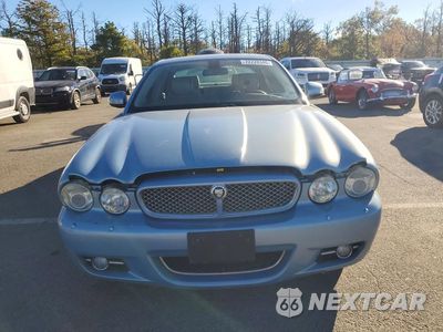 Piąte zdjęcie samochodu w środku: 2008 JAGUAR XJ8 L VIN:SAJWA79B28SH24653 - miniatura