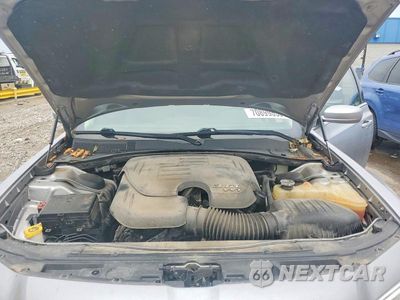 Zdjęcie 11 z 12 samochodu: 2016 CHRYSLER 300 LIMITED VIN:2C3CCARG7GH198533 - miniatura