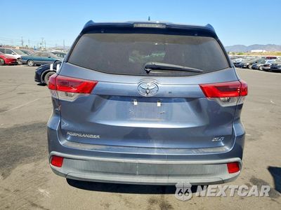 Zdjęcie 6 z 14 samochodu: 2019 TOYOTA HIGHLANDER XLE VIN:5TDKZRFHXKS296032 - miniatura