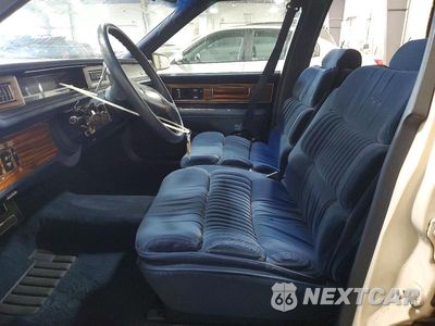 Zdjęcie 7 z 12 samochodu: 1990 BUICK ELECTRA PARK AVENUE VIN:1G4CW54C1L1647417 - miniatura