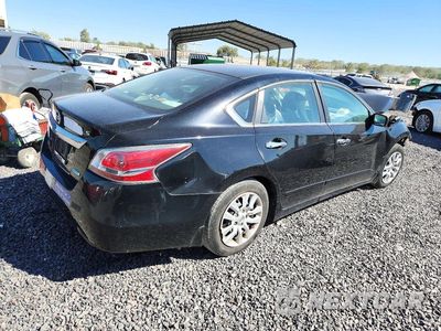 Trzecie zdjęcie samochodu z tyłu: 2014 NISSAN ALTIMA 2.5 VIN:1N4AL3APXEN213126 - miniatura