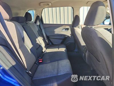 Zdjęcie 11 z 13 samochodu: 2023 NISSAN ROGUE SV VIN:5N1BT3BA9PC850897 - miniatura