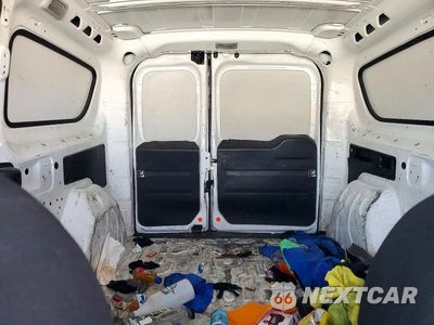 Zdjęcie 10 z 13 samochodu: 2018 RAM PROMASTER CITY VIN:ZFBERFAB5J6L00133 - miniatura