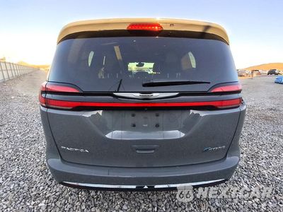 Zdjęcie 6 z 15 samochodu: 2022 CHRYSLER PACIFICA HYBRID TOURING L VIN:2C4RC1L70NR184172 - miniatura
