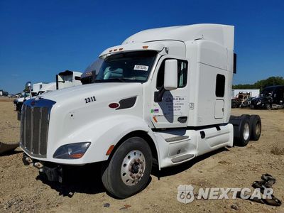 2019 PETERBILT 579 SEMI TRUCK 1XPBDP9XXKD492312 - główne zdjęcie licytacji z USA - miniatura