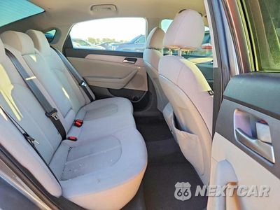 Zdjęcie 10 z 12 samochodu: 2018 HYUNDAI SONATA ECO VIN:5NPE24AA8JH696111 - miniatura