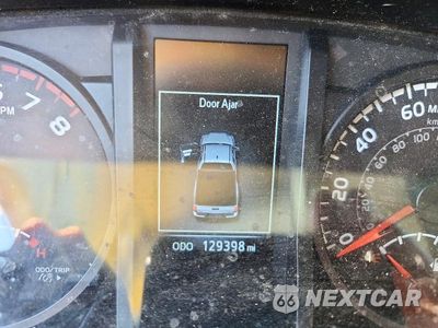 Zdjęcie 9 z 12 samochodu: 2018 TOYOTA TACOMA SR VIN:5TFRX5GN2JX119761 - miniatura