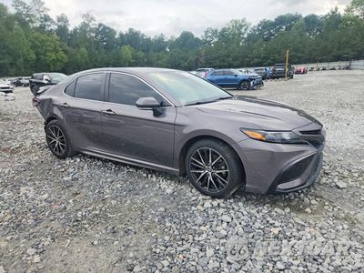 Czwarte zdjęcie samochodu z boku: 2023 TOYOTA CAMRY SE VIN:4T1G11AK2PU756087 - miniatura