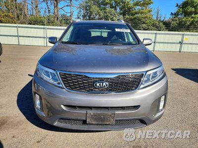 Piąte zdjęcie samochodu w środku: 2014 KIA SORENTO LX VIN:5XYKTDA6XEG472265 - miniatura