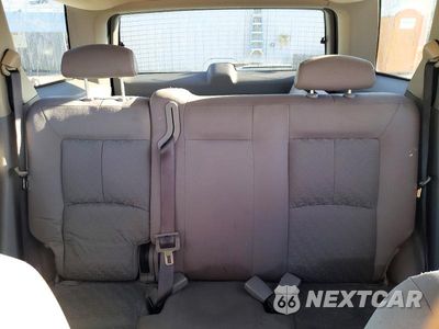 Zdjęcie 10 z 13 samochodu: 2006 SATURN VUE VIN:5GZCZ33D76S825452 - miniatura