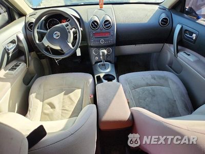 Zdjęcie 8 z 14 samochodu: 2010 NISSAN ROGUE SL VIN:JN8AS5MT8AW506226 - miniatura
