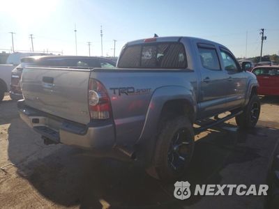 Trzecie zdjęcie samochodu z tyłu: 2015 TOYOTA TACOMA V6 VIN:3TMLU4EN6FM198165 - miniatura