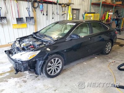 2015 TOYOTA CAMRY XLE 4T4BF1FK7FR449412 - główne zdjęcie licytacji z USA - miniatura