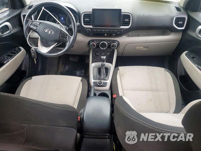 Zdjęcie 8 z 14 samochodu: 2020 HYUNDAI VENUE SEL VIN:KMHRC8A35LU015530 - miniatura